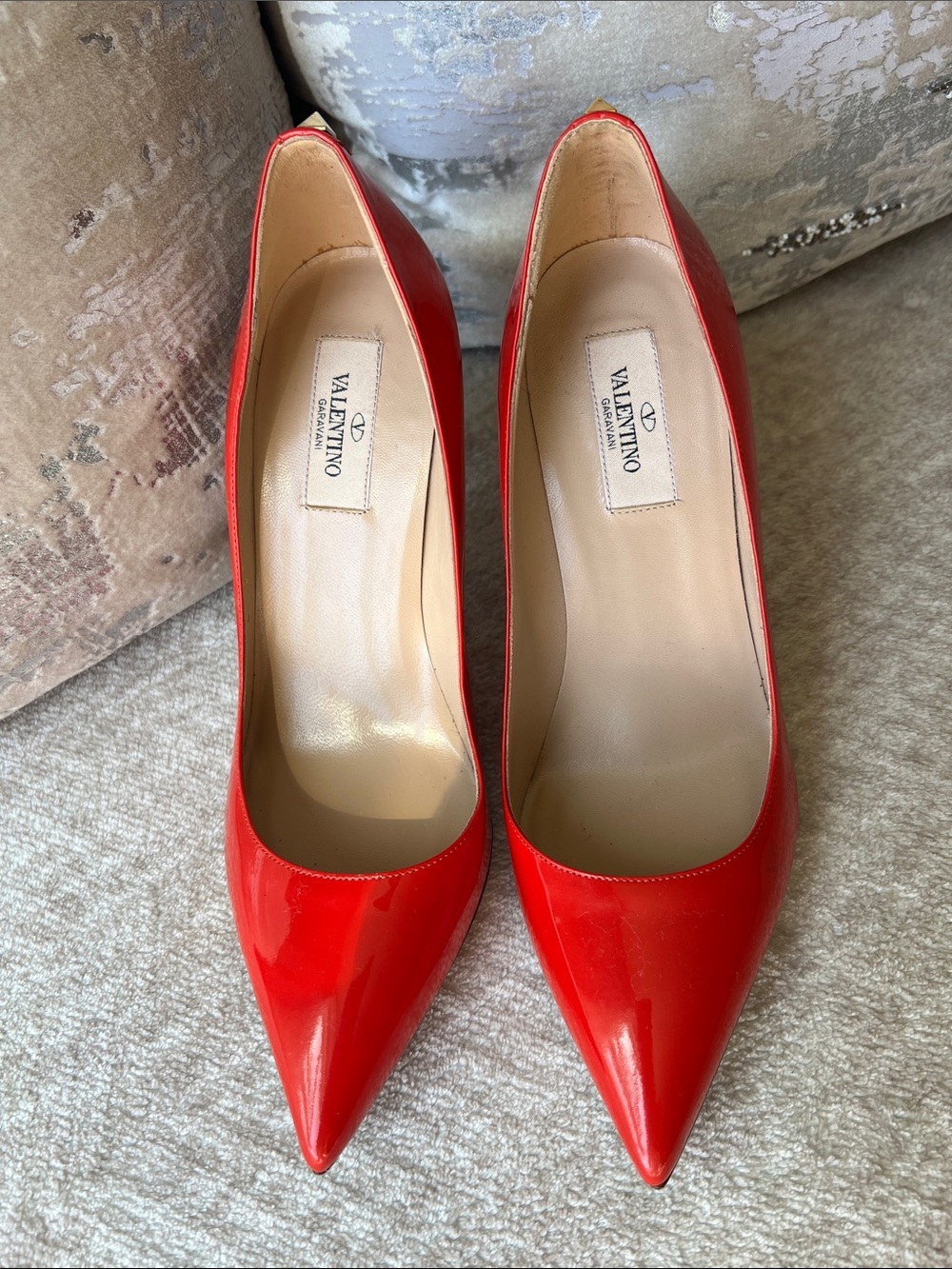 Valentino Garavani Red Patent Leather Pointed Toe Pumps SZ 37.5 Never Worn